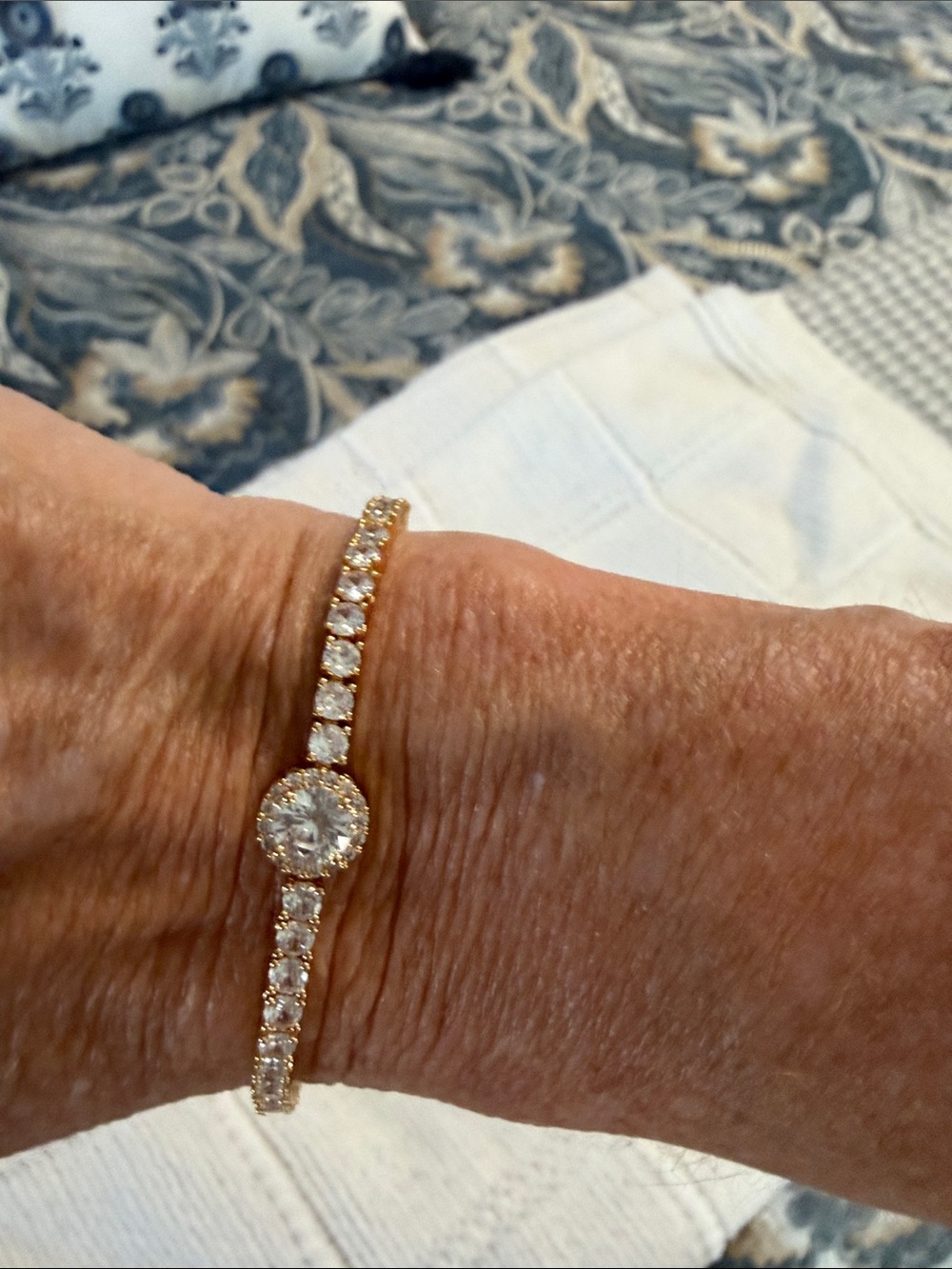 Source Unknown Gold and Clear CZ Round Center Tennis Bracelet - Women Jewelry